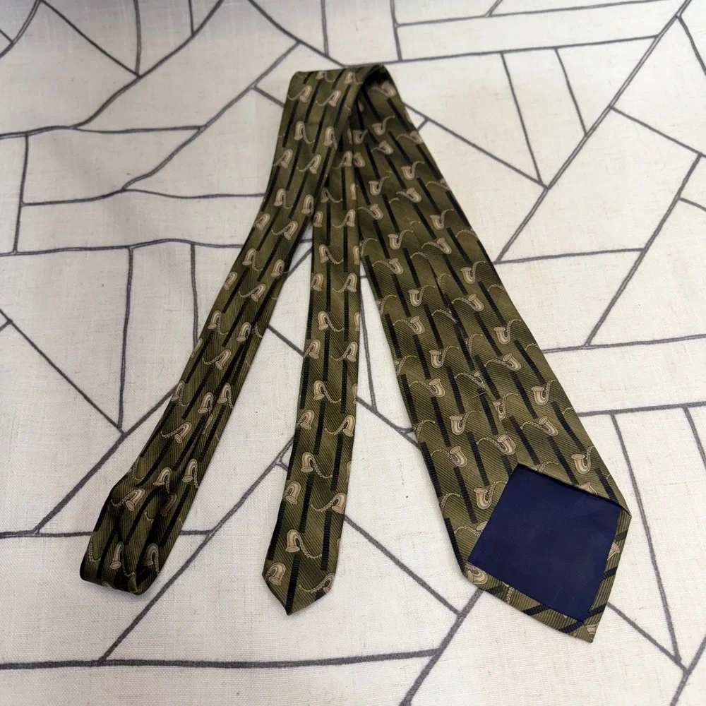 Unbranded Silk Necktie One Size Olive Green‎ Saxophone Musical Instrument Print